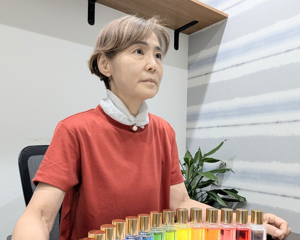 神奈川川崎のスピリチュアルカウンセリング&占いサロンミライなびスピリチュアルカウンセラー霞(かすみ)